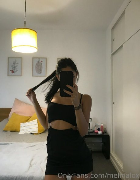 Melina Lox