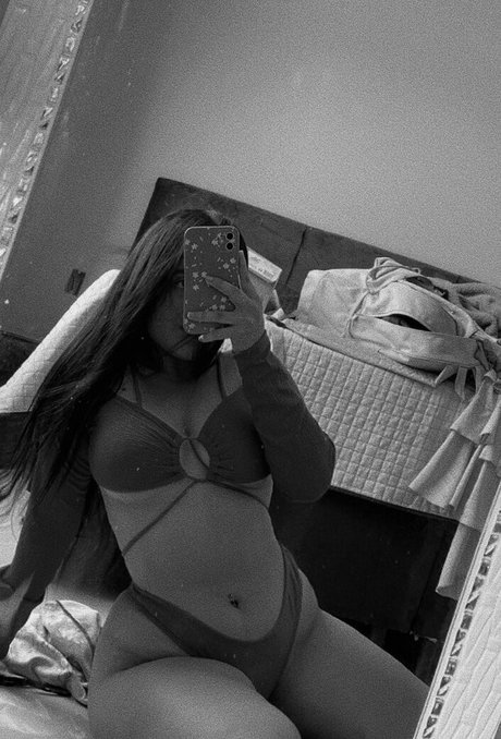 Foto di nudo di fuga di OnlyFans di Garciavanessa