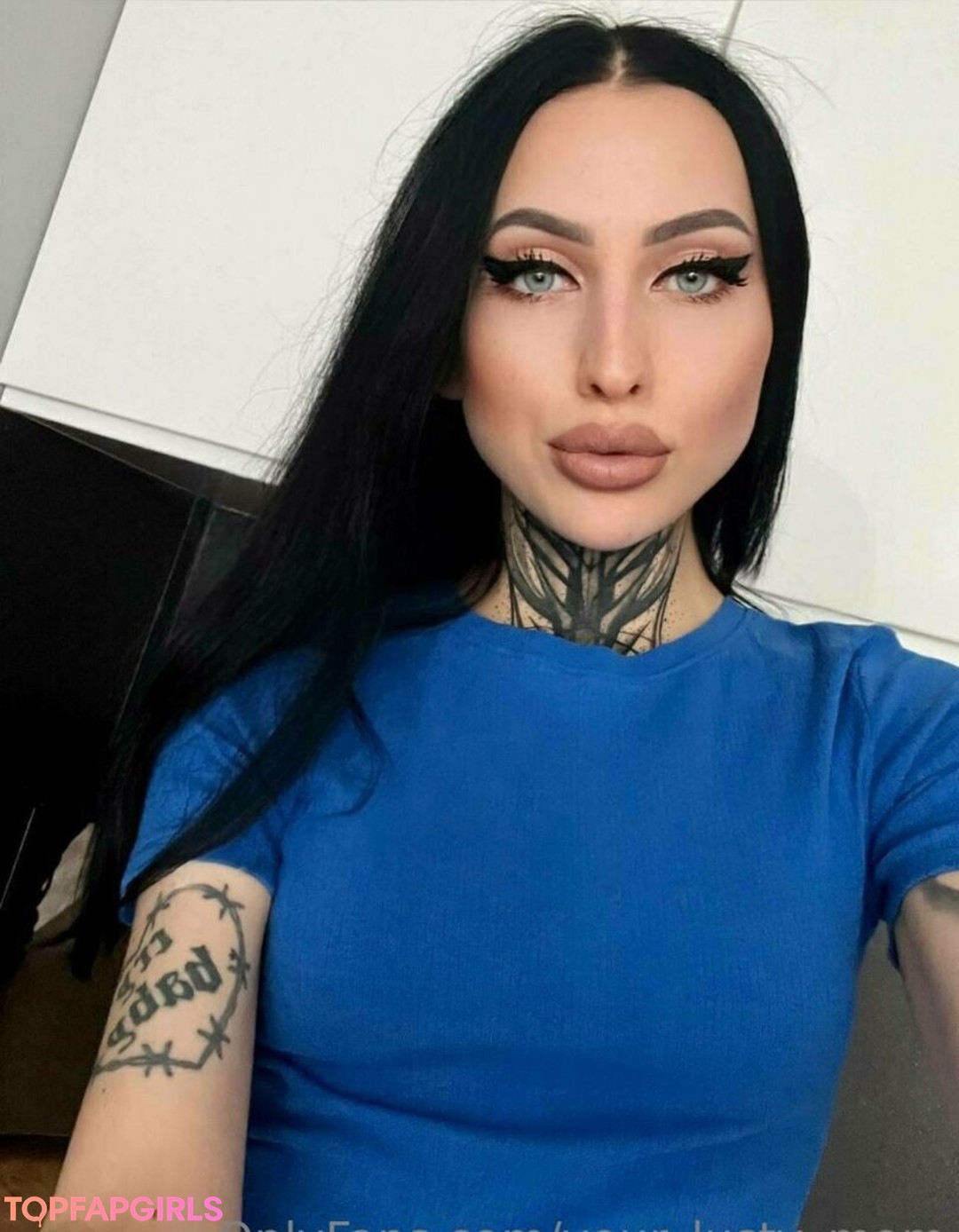 Foto di nudo di fuga di OnlyFans di Yourlustymom #1273