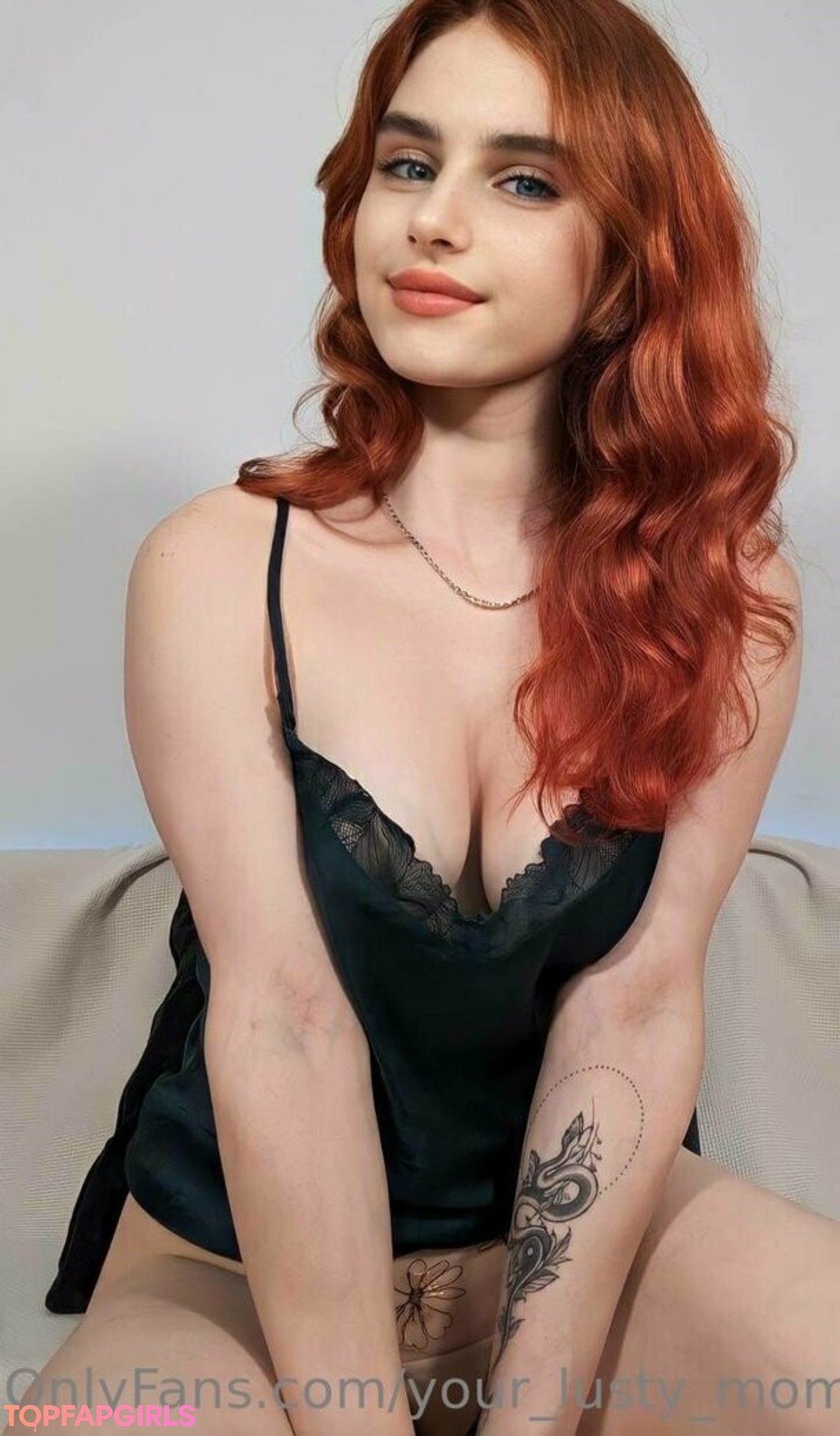 Foto di nudo di fuga di OnlyFans di Yourlustymom #1384
