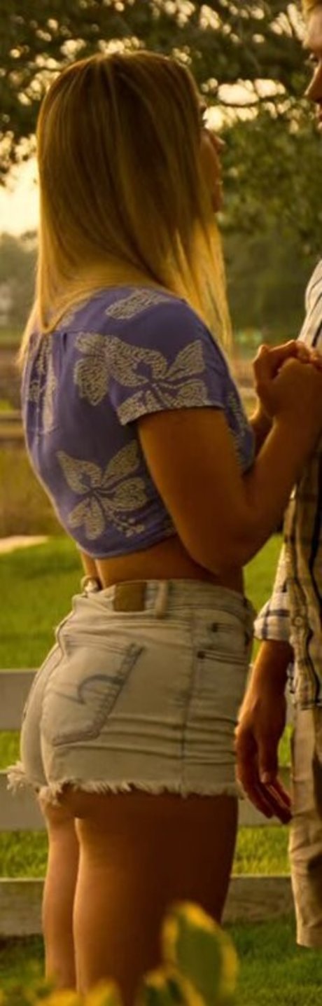 Madelyn Cline