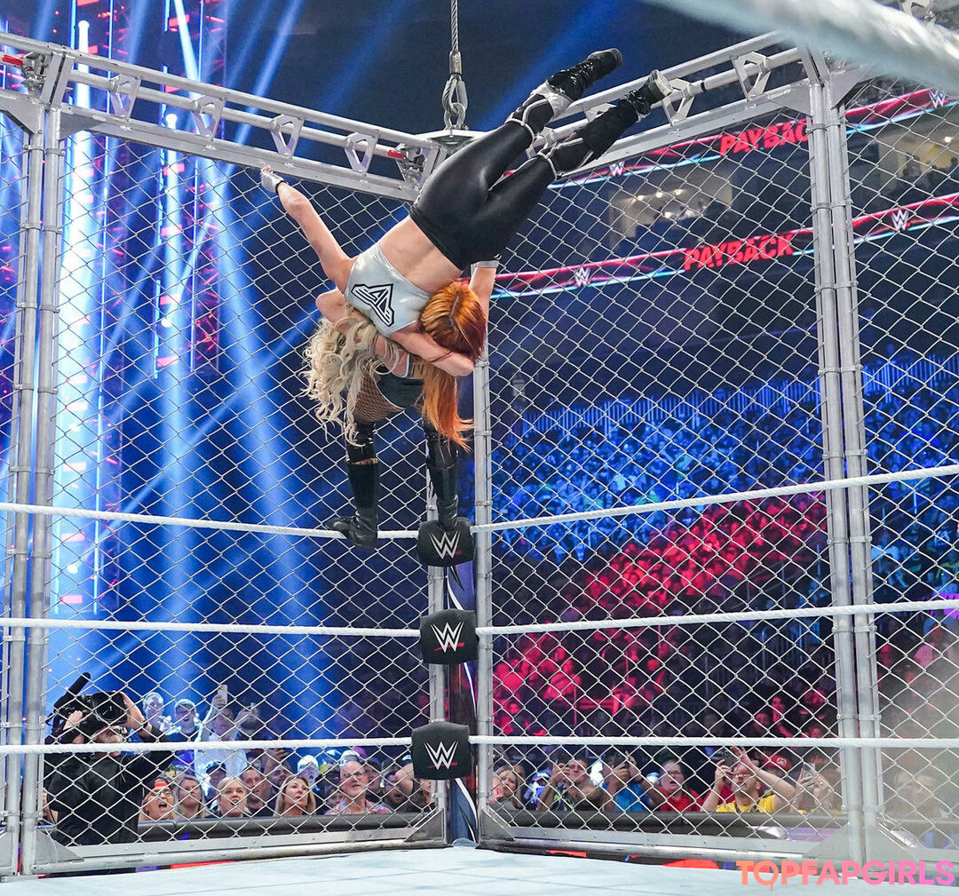 Foto di nudo di fuga di OnlyFans di Trish Stratus #1184