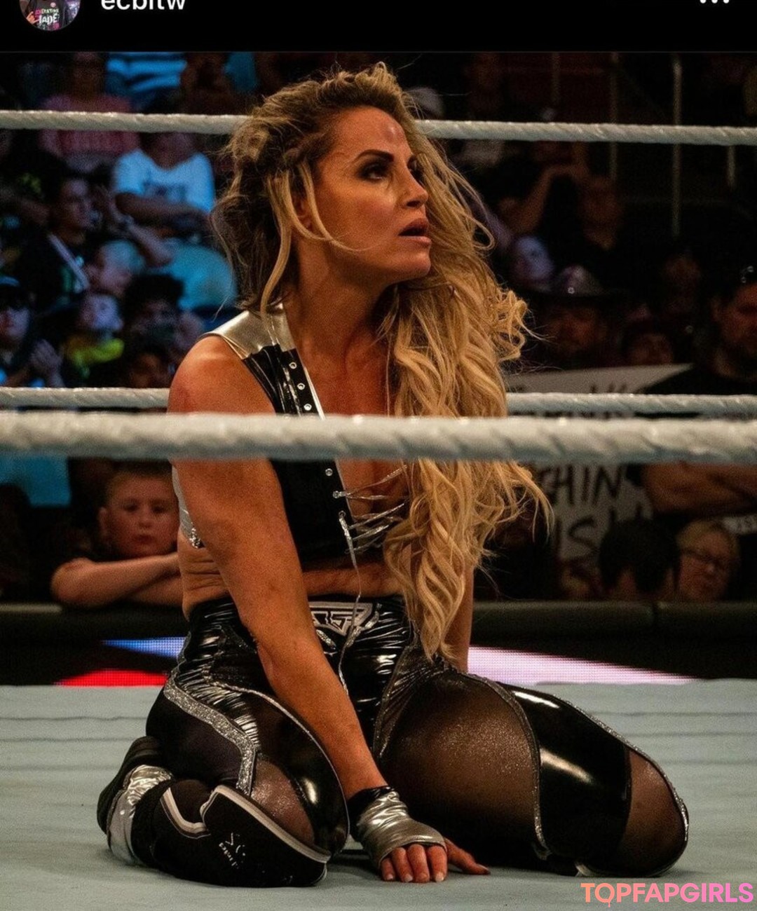 Foto di nudo di fuga di OnlyFans di Trish Stratus #1201