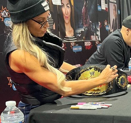 Trish Stratus