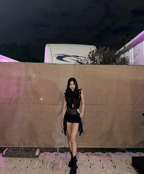 Foto di nudo di fuga di OnlyFans di Jennie