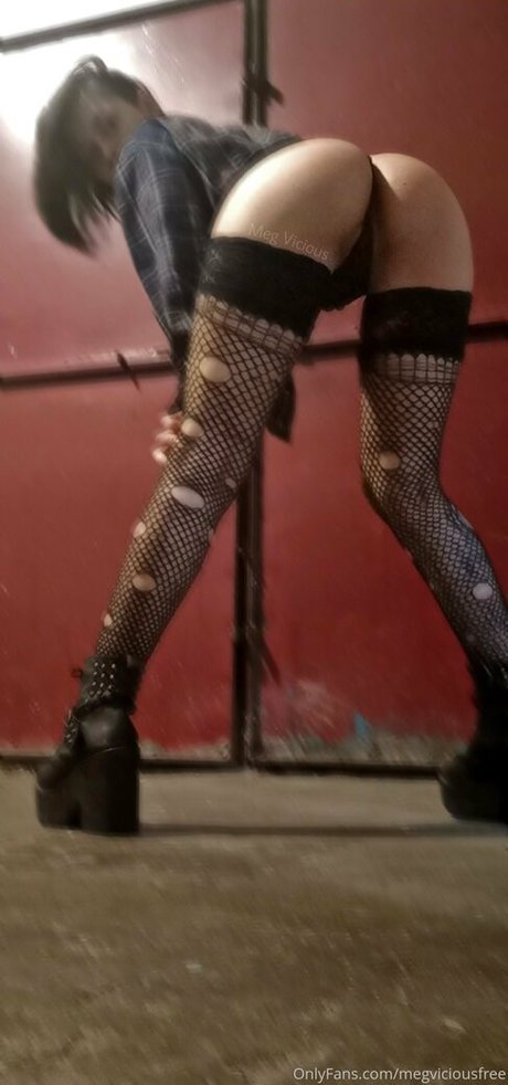 Foto di nudo di fuga di OnlyFans di Meg Vicious