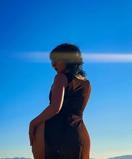 Foto di nudo di fuga di OnlyFans di Astithedal