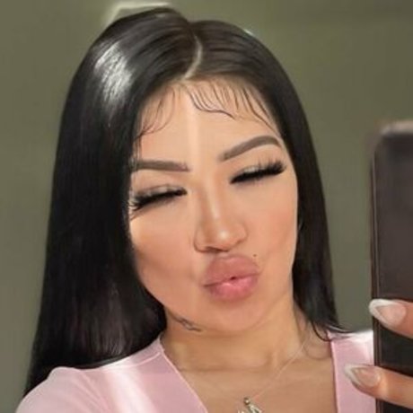 Foto di nudo di fuga di OnlyFans di Mollyjuicy