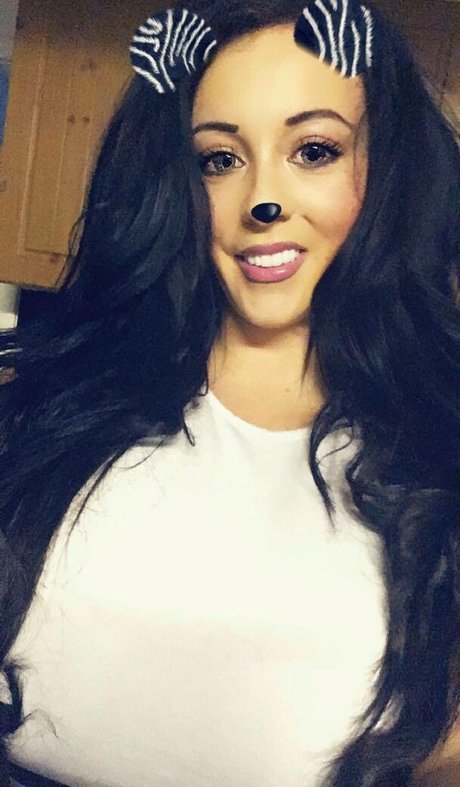 Foto di nudo di fuga di OnlyFans di Kelly Louise Sheridan