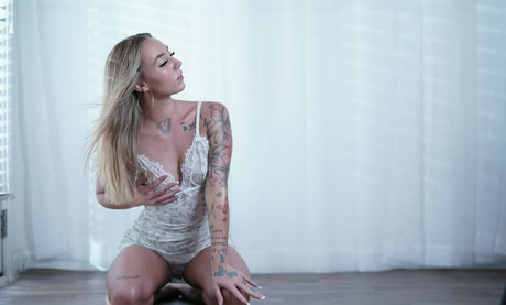 Foto di nudo di fuga di OnlyFans di Sarahnell
