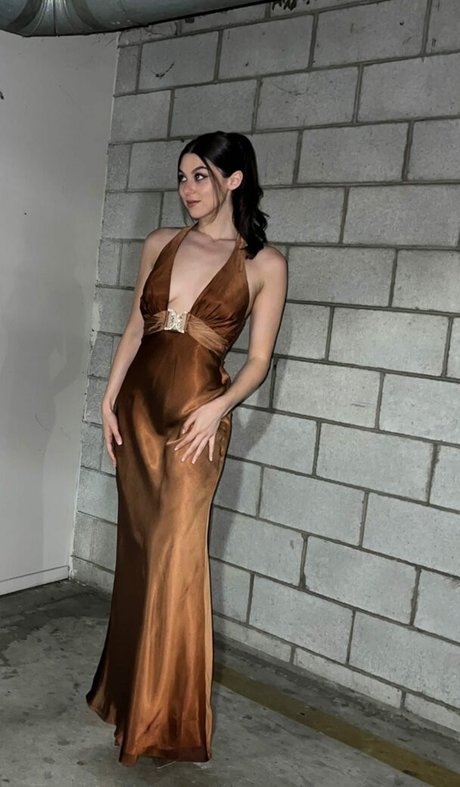 Kira Kosarin