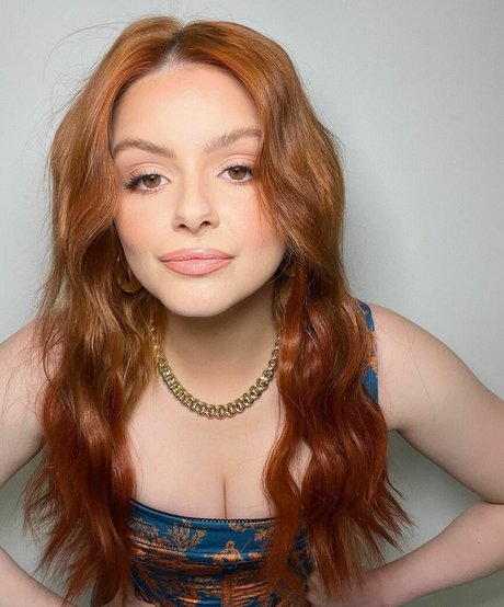 Foto di nudo di fuga di OnlyFans di Ariel Winter