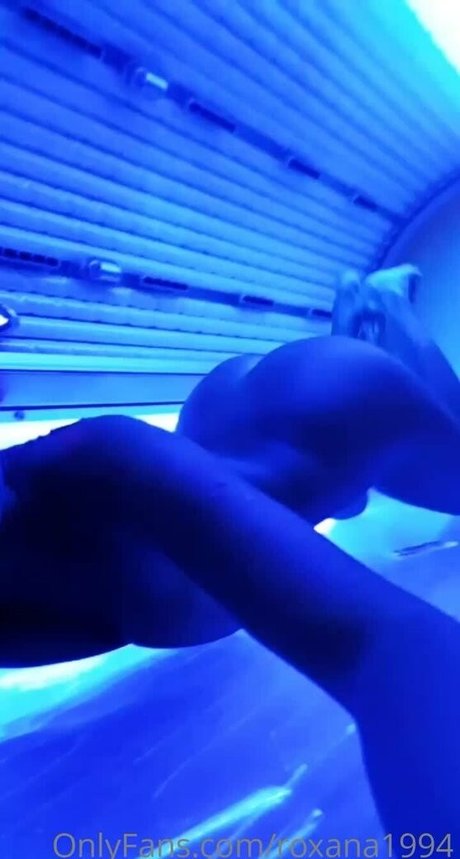 Foto di nudo di fuga di OnlyFans di Roxanaionescu