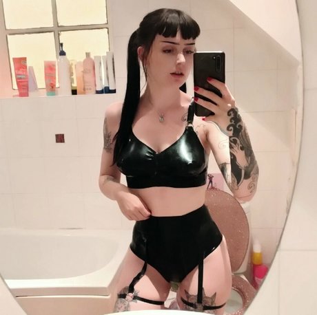 Missdellavigne
