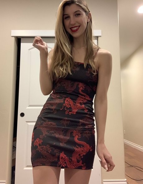 Foto di nudo di fuga di OnlyFans di Frivolousfox Asmr