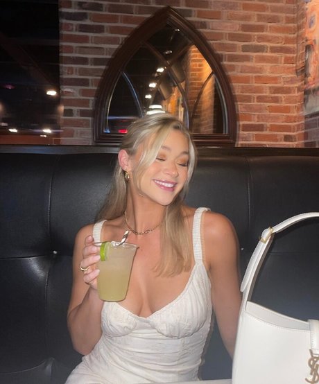 Foto di nudo di fuga di OnlyFans di Audrey Trullinger