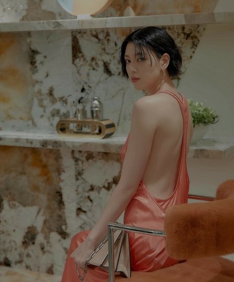 Ayaka Miyoshi