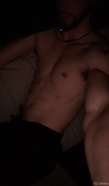 Foto di nudo di fuga di OnlyFans di Djlitness