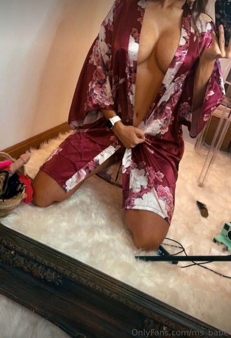 Foto di nudo di fuga di OnlyFans di Macy Malibustrings