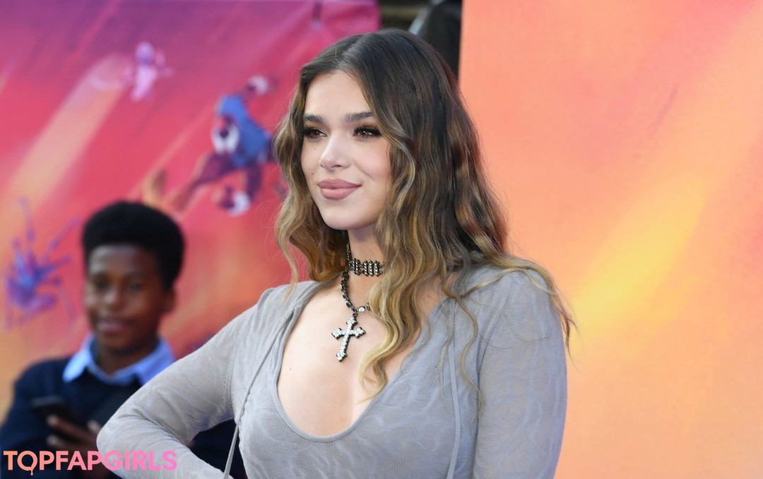 Foto di nudo di fuga di OnlyFans di Hailee Steinfeld #1169