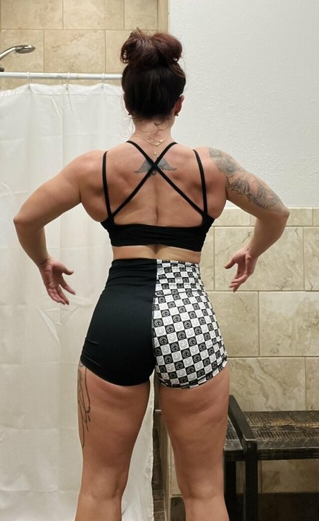 Foto di nudo di fuga di OnlyFans di Noplainjane