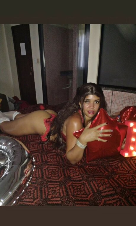 Foto di nudo di fuga di OnlyFans di Isabelle Marques