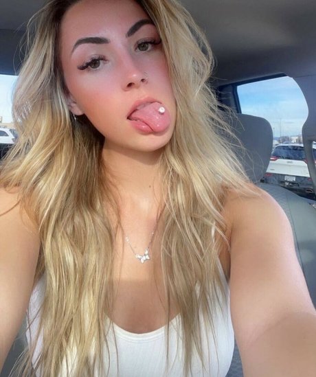 Foto di nudo di fuga di OnlyFans di Tlessley