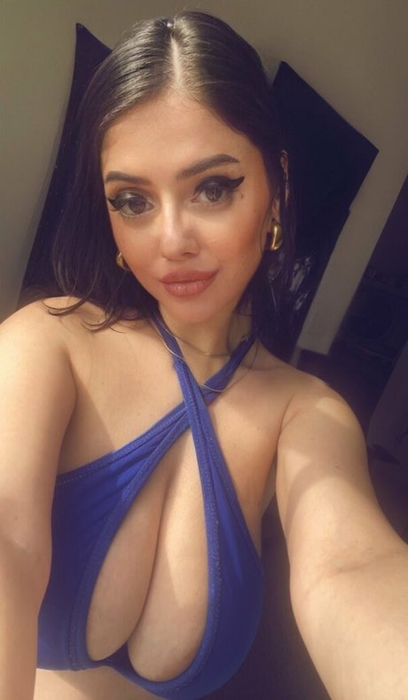 Foto di nudo di fuga di OnlyFans di Evelynluxe
