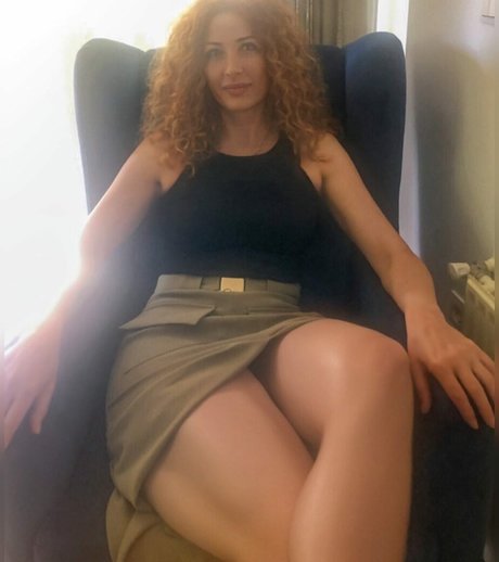 Foto di nudo di fuga di OnlyFans di Mrs G Comics