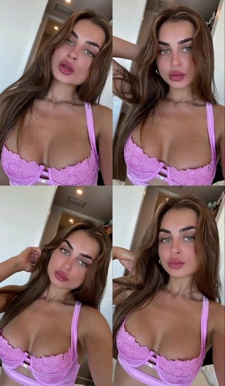 Foto di nudo di fuga di OnlyFans di Rhiannon Kyra
