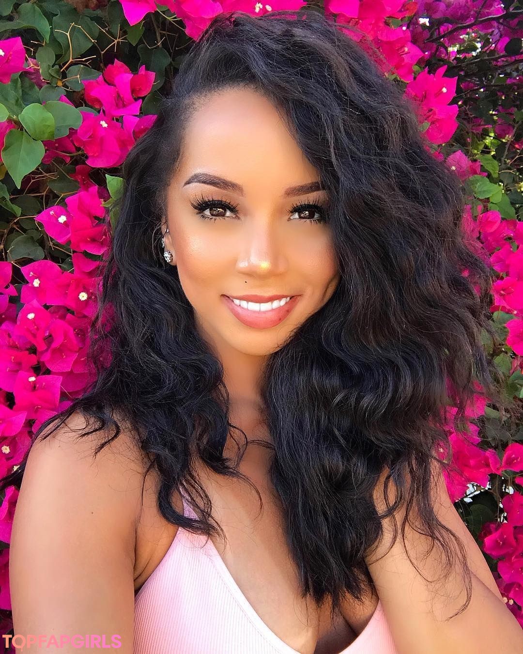 Foto di nudo di fuga di OnlyFans di Brittany Renner #1001