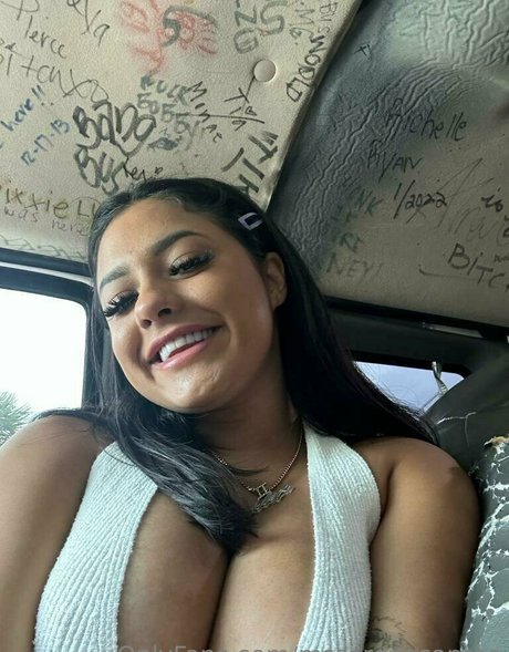 Foto di nudo di fuga di OnlyFans di Msserenasantos