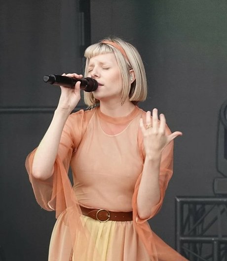 Aurora Aksnes