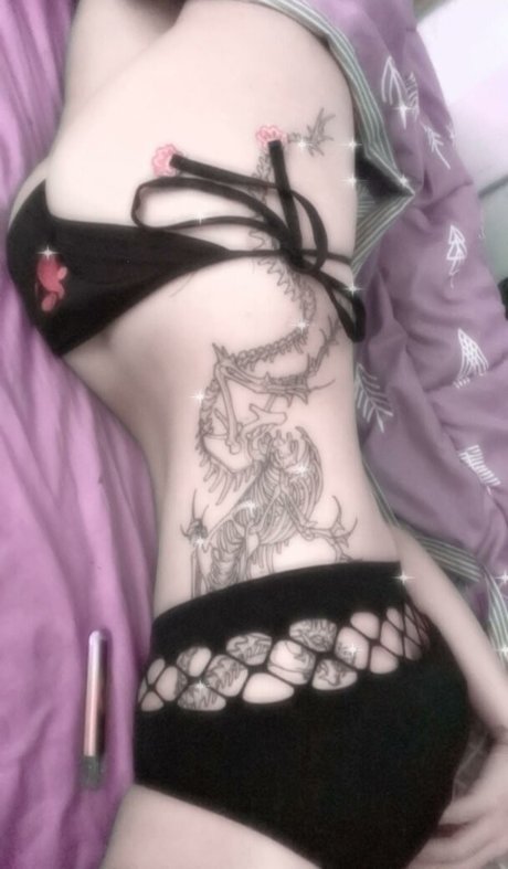Foto di nudo di fuga di OnlyFans di Notshiorii