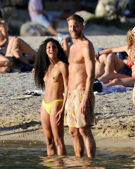 Foto di nudo di fuga di OnlyFans di Vick Hope