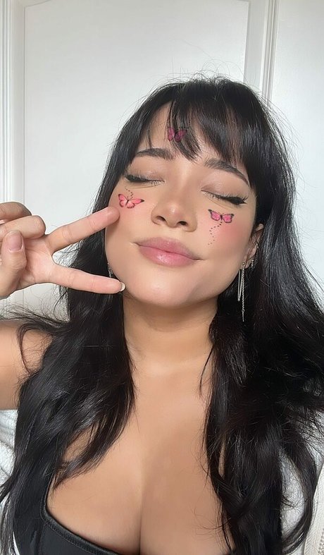 Foto di nudo di fuga di OnlyFans di Cinnabrit