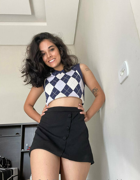 Foto di nudo di fuga di OnlyFans di Littlemisskimmy