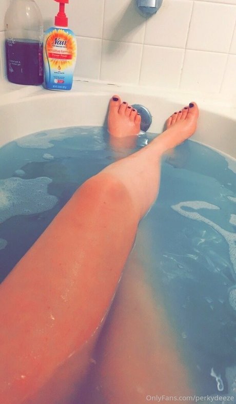 Foto di nudo di fuga di OnlyFans di Deezefreeze