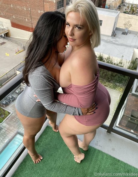 Nixxdee