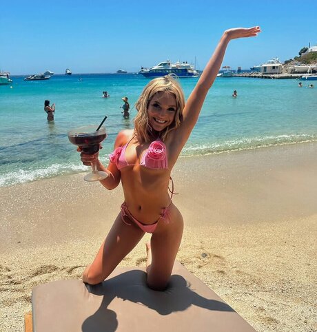 Sexy Cheerleaders