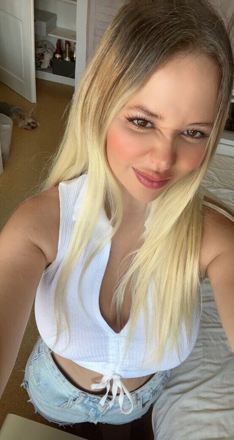 Foto di nudo di fuga di OnlyFans di Greatmoongirl