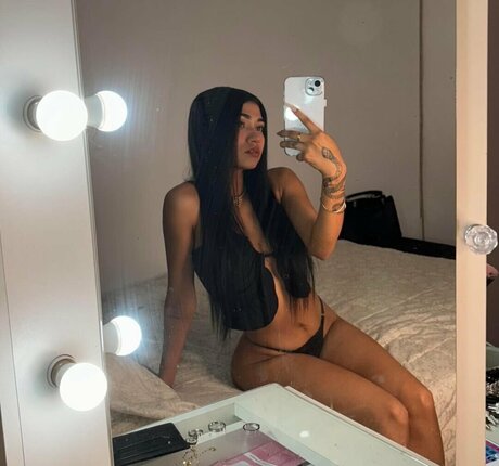 Foto di nudo di fuga di OnlyFans di Biielss