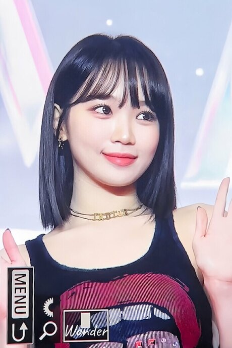 Kim Chaewon