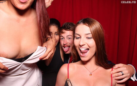 Photobox Flashes