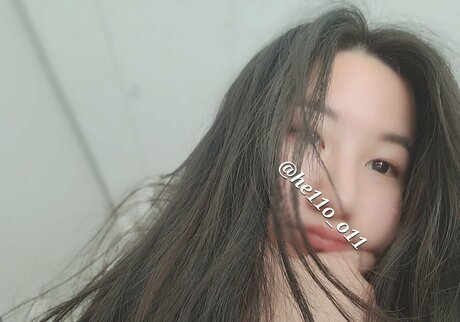 Foto di nudo di fuga di OnlyFans di Nyaming