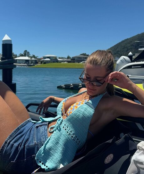 Lauramjj