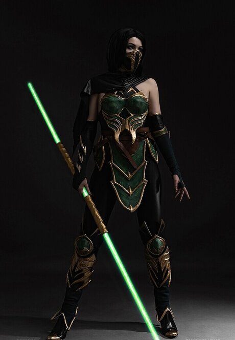Mortal Kombat Erotic Cosplay