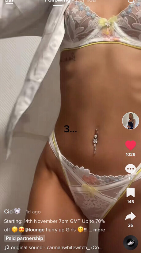 Foto di nudo di fuga di OnlyFans di Celina Klug