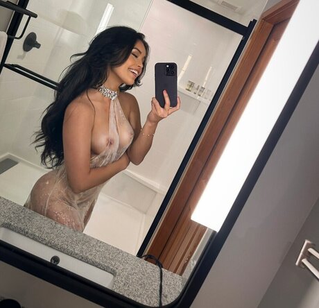 Valkyrae