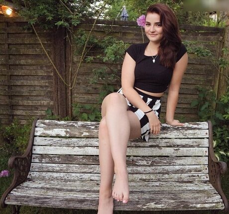 Foto di nudo di fuga di OnlyFans di Julia Schulze